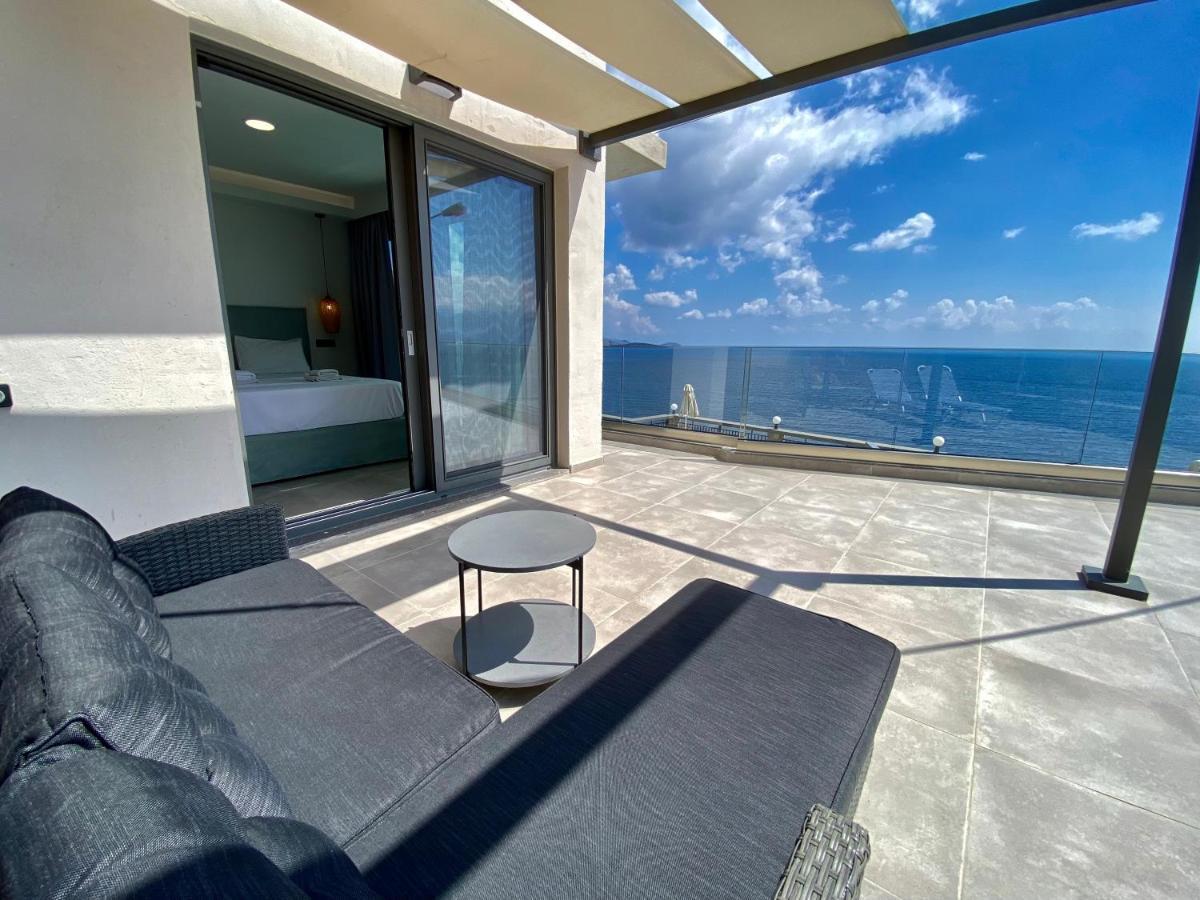 Ostria Apartahotel